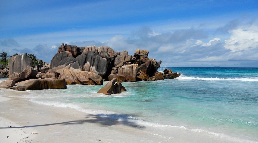 Grand Anse La Digue — wild, dramatic two-kilometre beach with strong surf